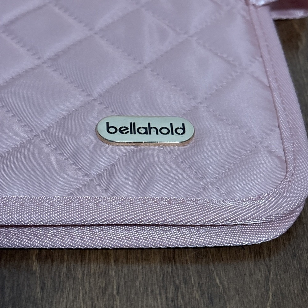 Pink Bible Cover Bellahold Model BH05 Quilted Tabs Handle Ribbon Book Mark New - Picture 4 of 11